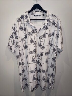 Travis Mathew White Polo with Gray Palm Print